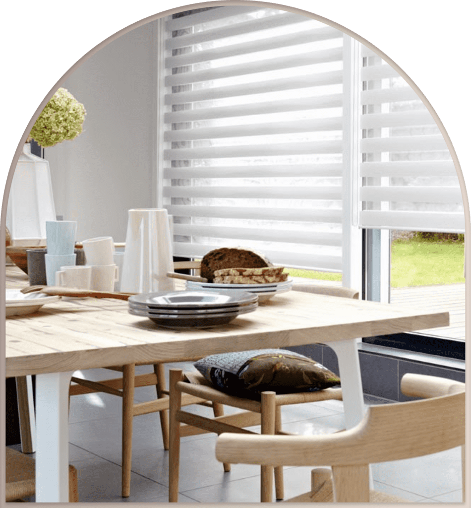 curtains frame