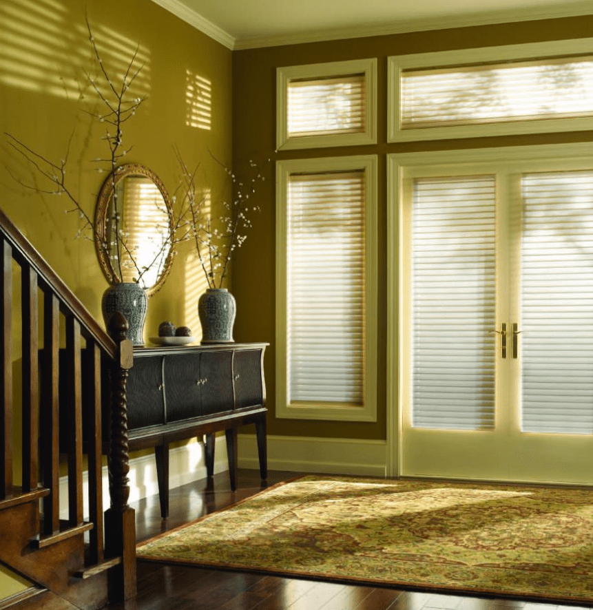 entry room window curtains