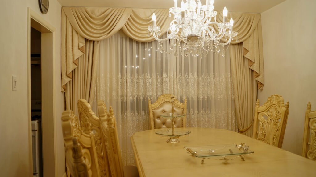 dining room curtains